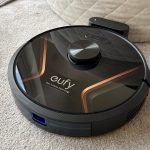 Vergleich der Akkulaufzeit von Eufy Robovac X8 Hybrid und Wybot Osprey 700