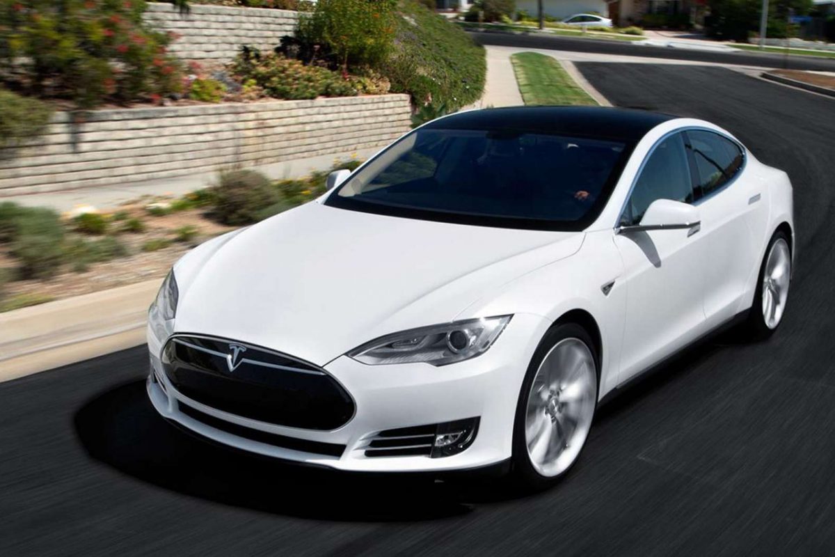 Tesla Model S Double moteur Vs Volvo Ex90 Motor Twin: un aperçu des caractéristiques et des spécifications