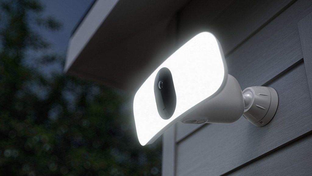 Arlo Flutlichtkamera